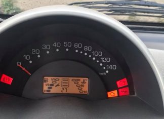 Háromvonalas hiba smart fortwo 450 három vonal a kijelzőn hiba megoldás leírás útmutató
