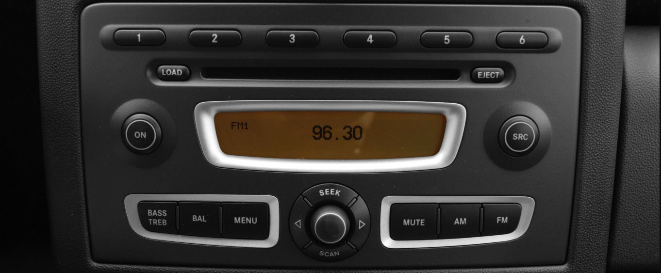 smart fortwo 451 rádió kiszerelése eltávolítása otthon útmutató leírás